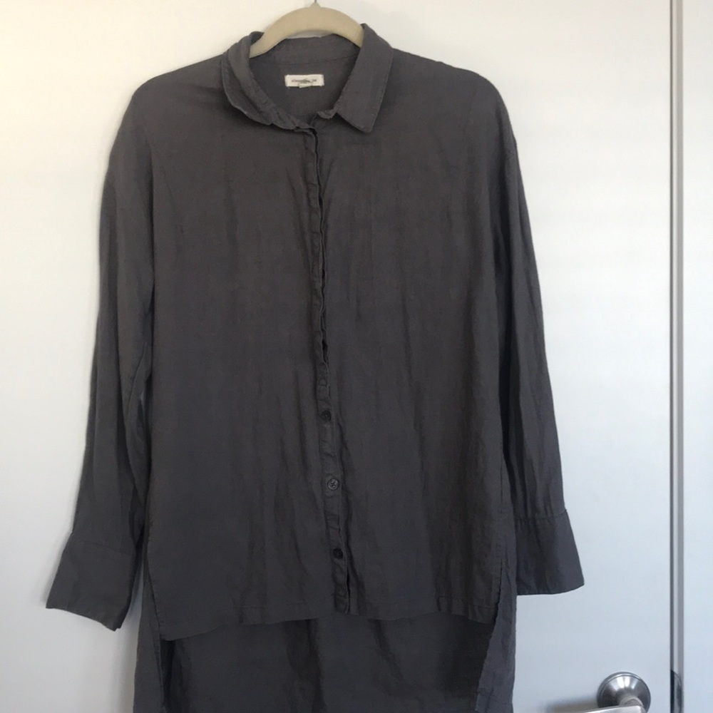 Oversized linen buttondown